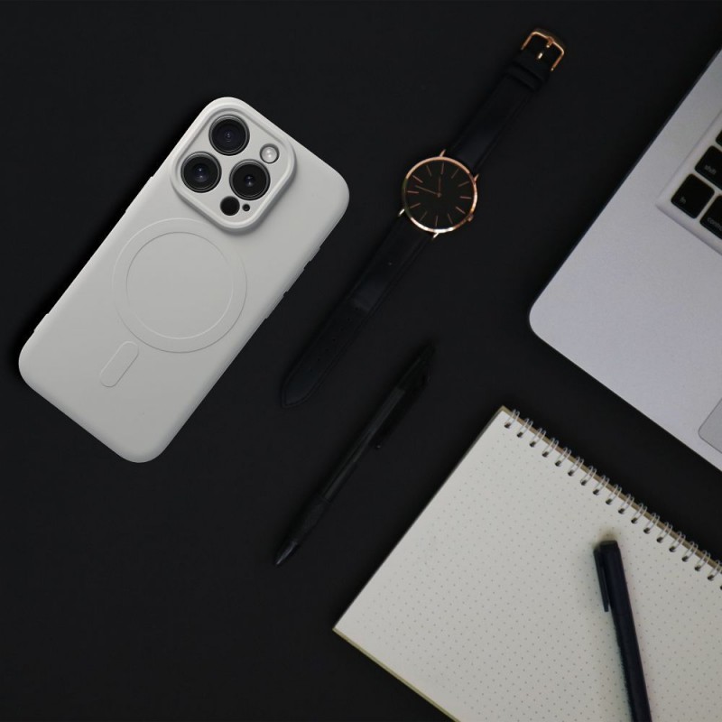 Apple iPhone 15 Pro Max Peleks